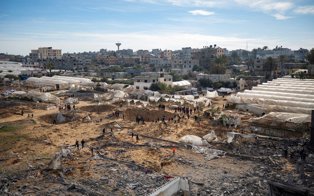 rafah massacre biden pushing for six week gaza fighting halt after deadly rafah strikes live