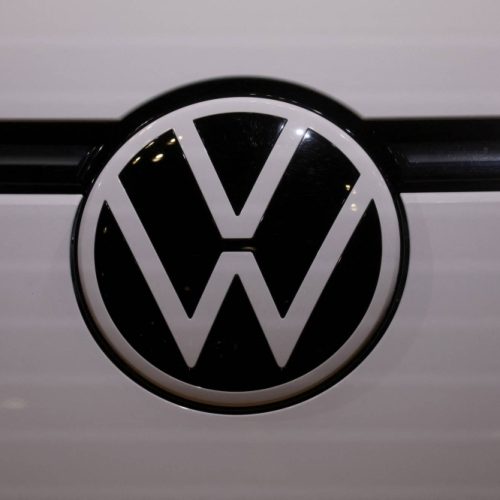 pressure mounts on volkswagen to exit chinas xinjiang region